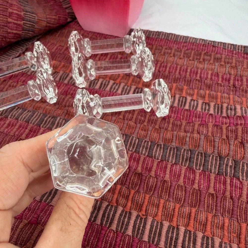 Source Unknown glass knife